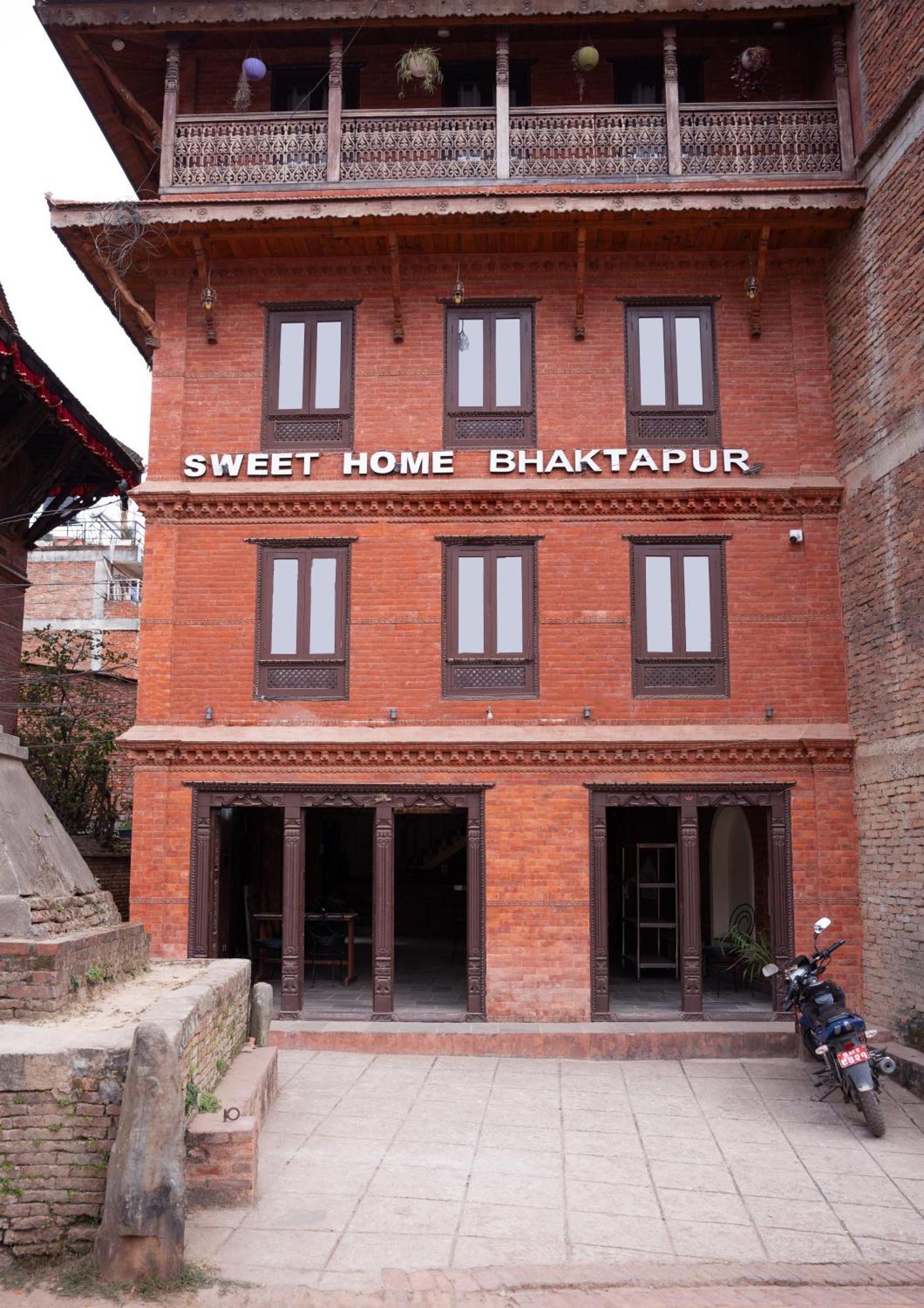 Hotel Sweet Home Bhaktapur Bagian luar foto