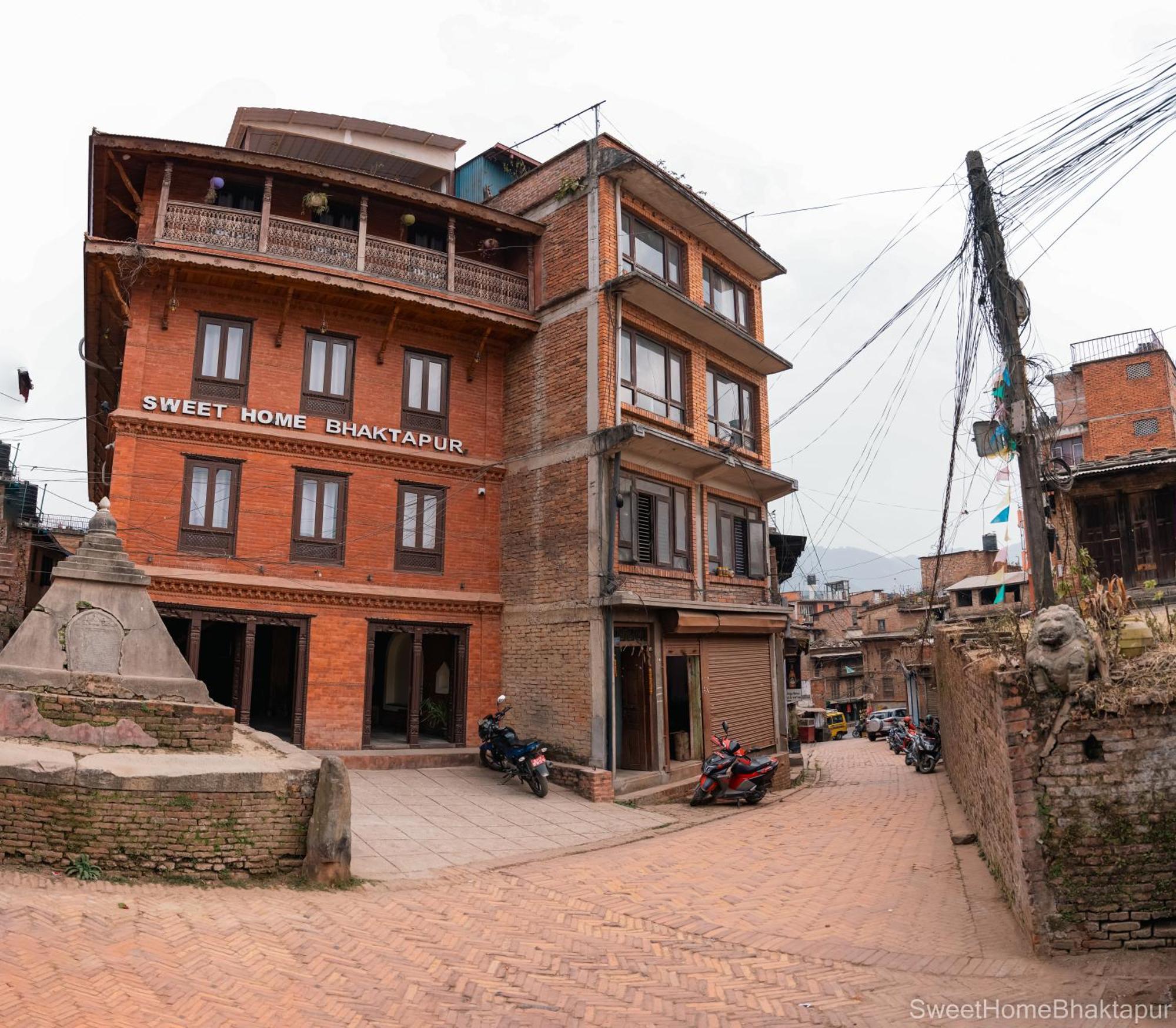 Hotel Sweet Home Bhaktapur Bagian luar foto
