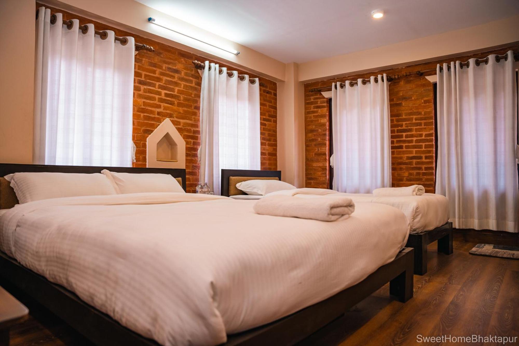 Hotel Sweet Home Bhaktapur Bagian luar foto