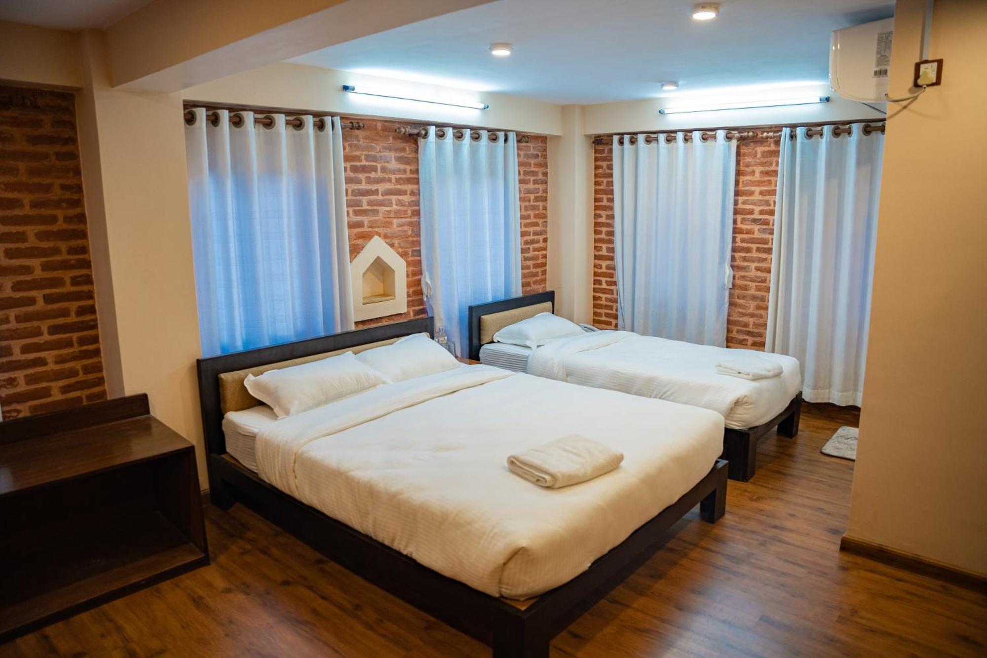 Hotel Sweet Home Bhaktapur Bagian luar foto